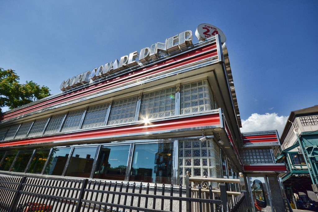 Court Square Diner